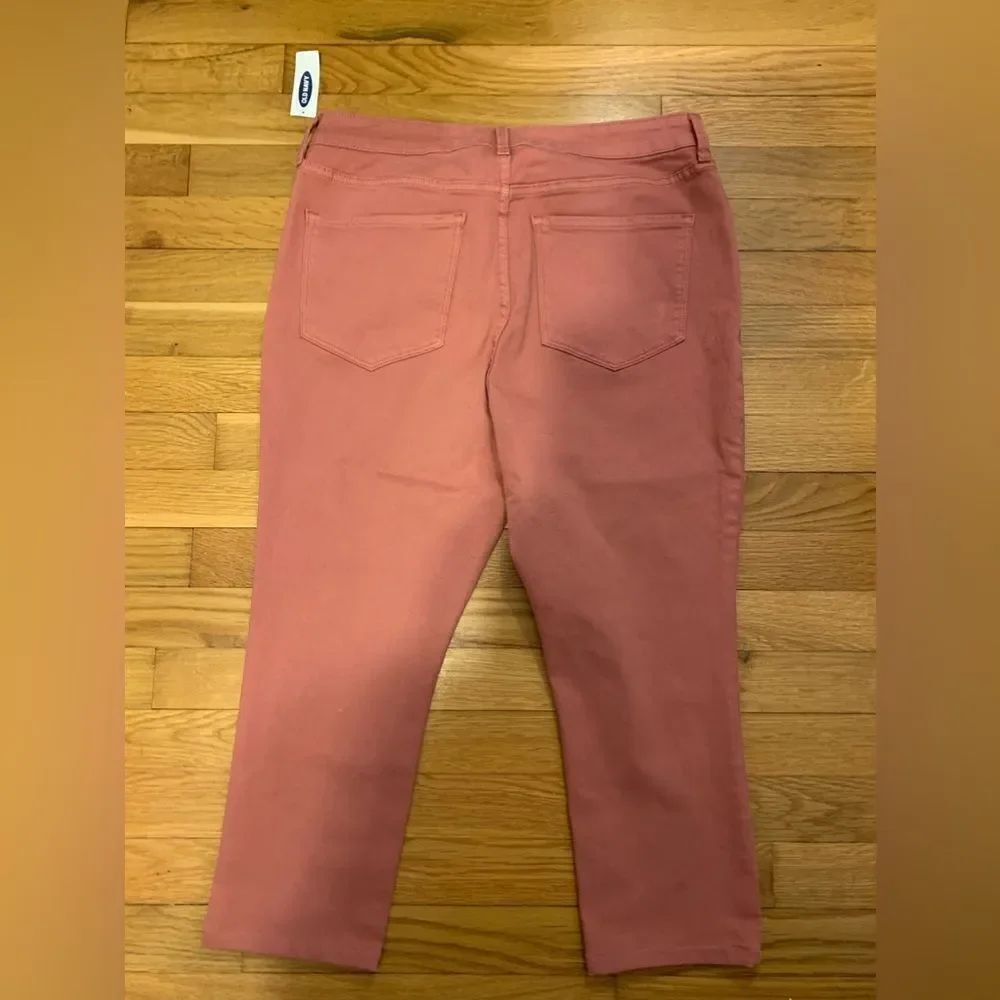 Old Navy size 14 mauve cropped denim jeans capri